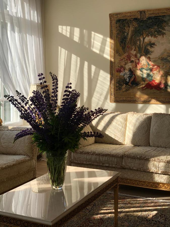 Karle Hotel Vitrupe Екстериор снимка