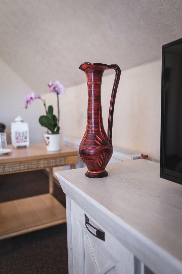 Karle Hotel Vitrupe Екстериор снимка